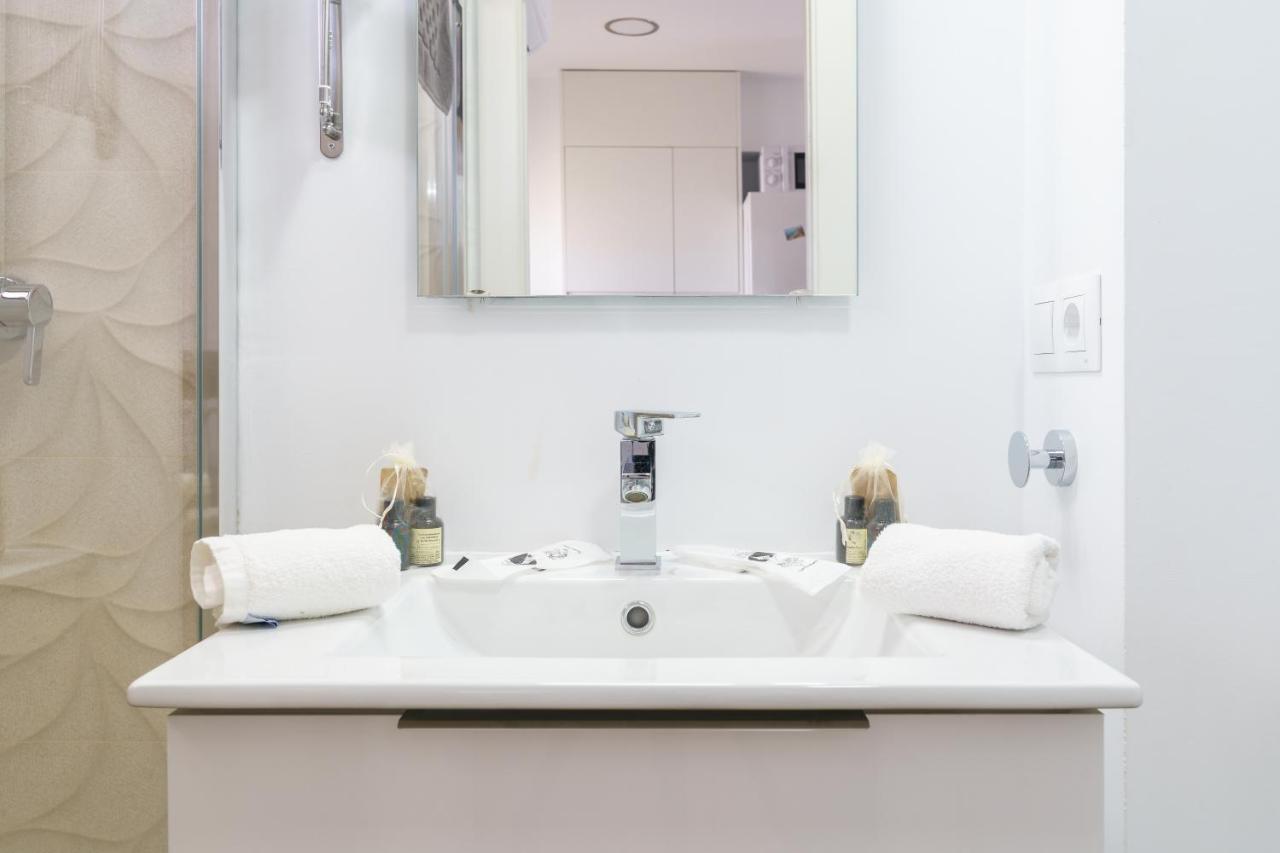 Amazing Views Beachfront Apartment With Swimming Pool Benalmádena Exterior foto